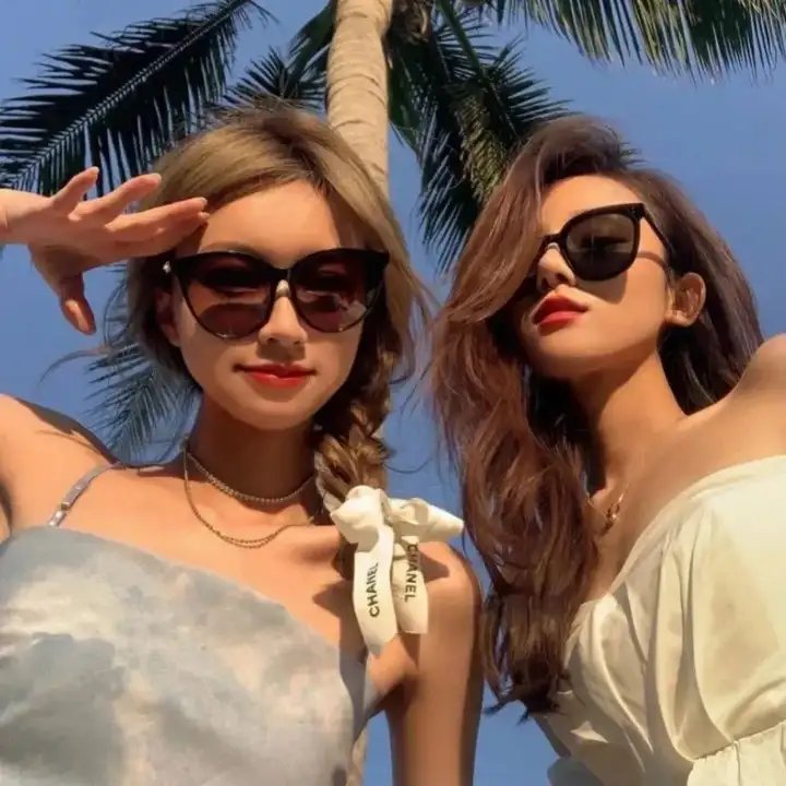 制霸 海报
